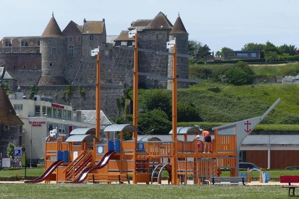 דייפ Quai 65 , 3 Pieces Sur Le Port, A 250 M De La Rue Pietonne Et De La Mer מראה חיצוני תמונה
